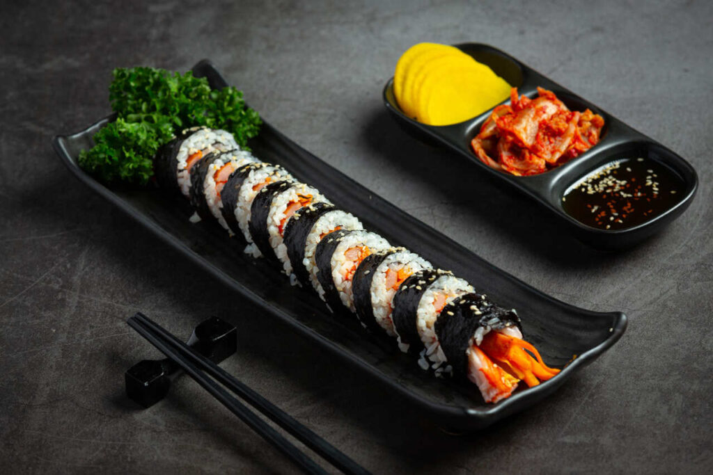kimbap - koreańskie sushi